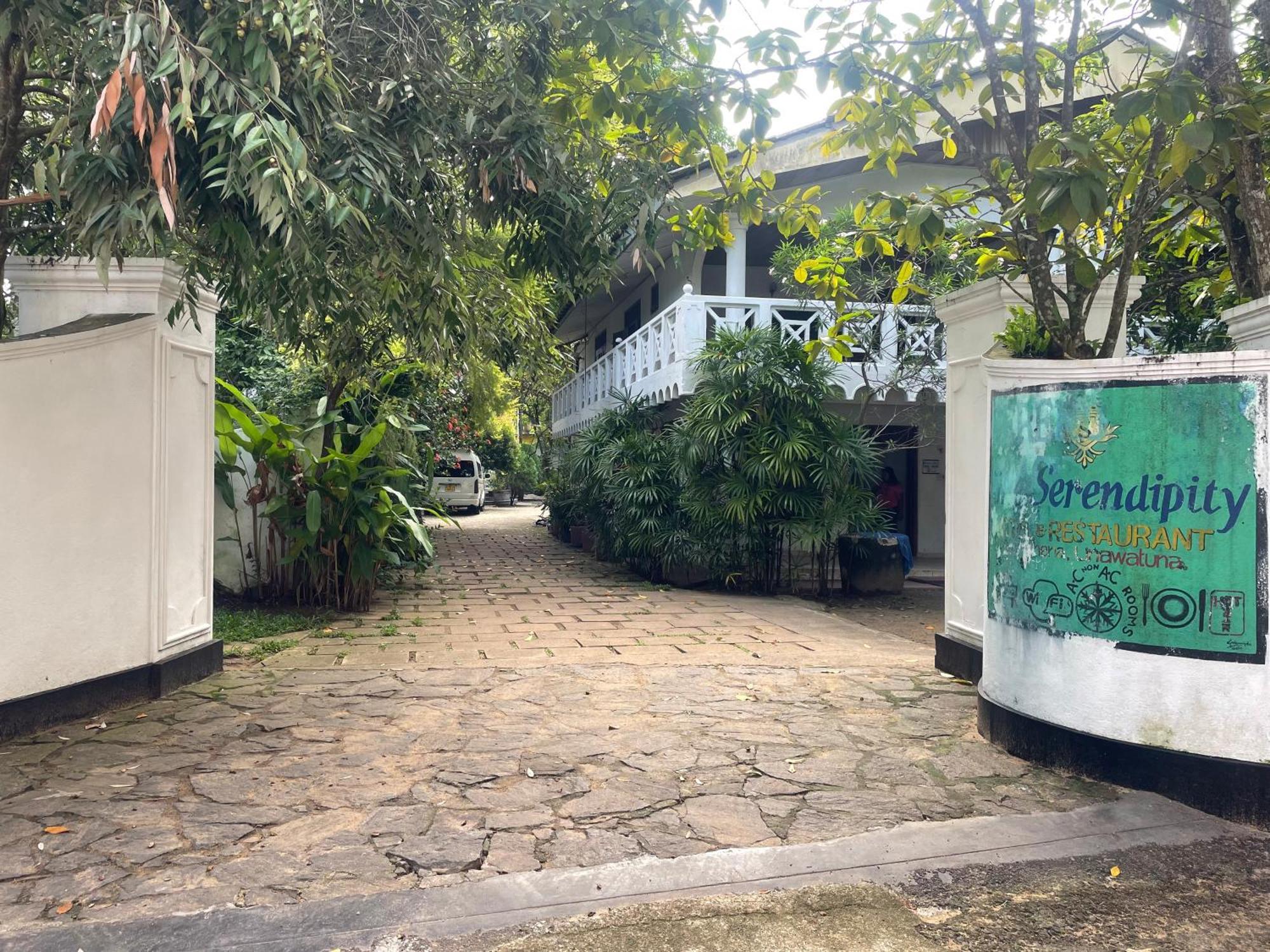 Serendipity Beach Unawatuna Exterior photo