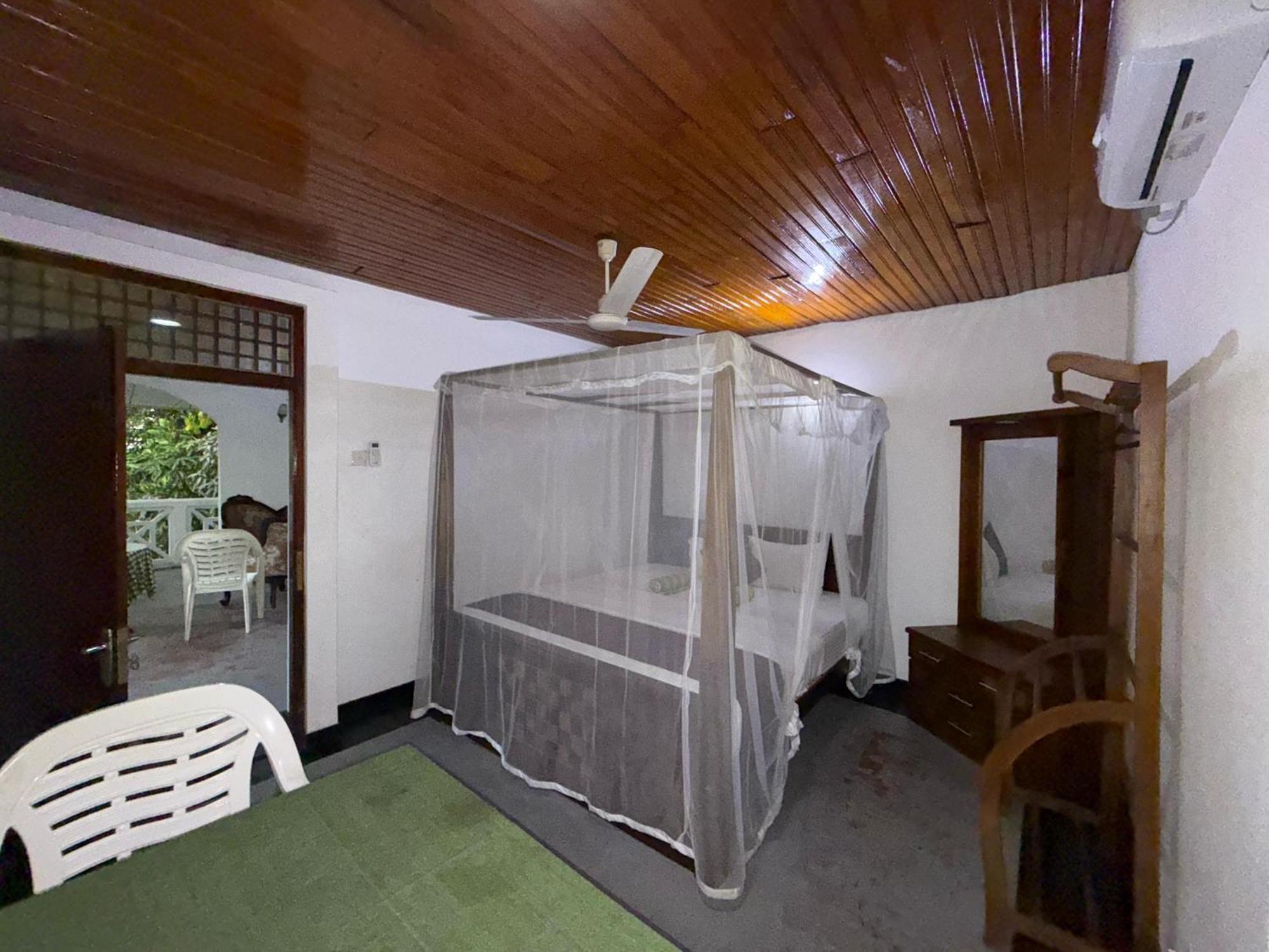 Serendipity Beach Unawatuna Exterior photo