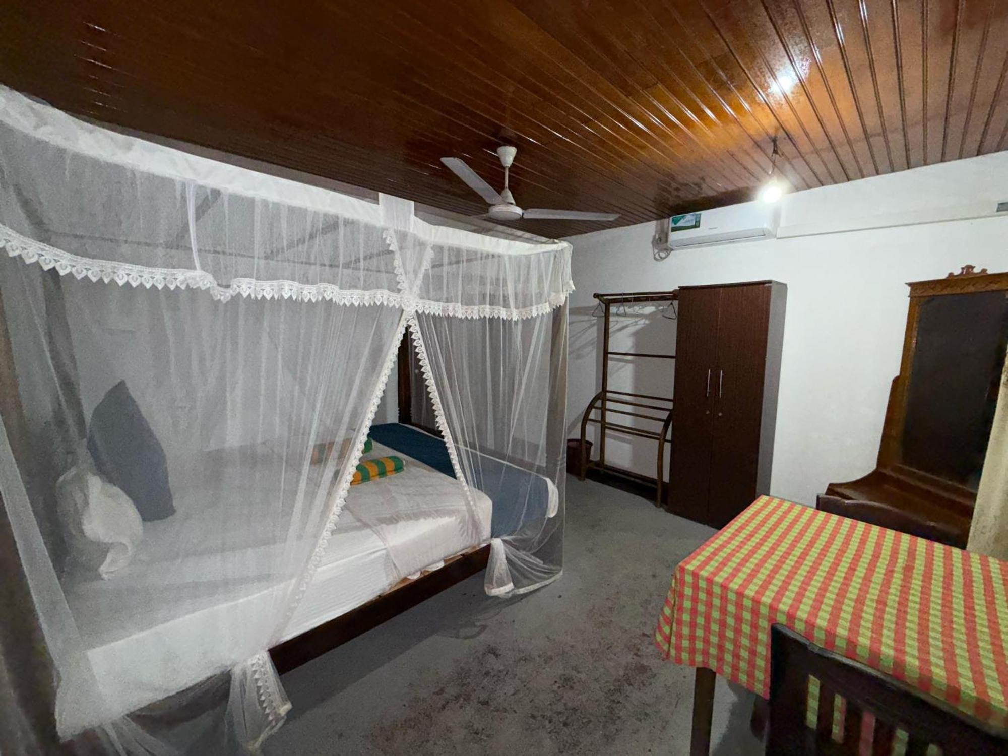 Serendipity Beach Unawatuna Exterior photo