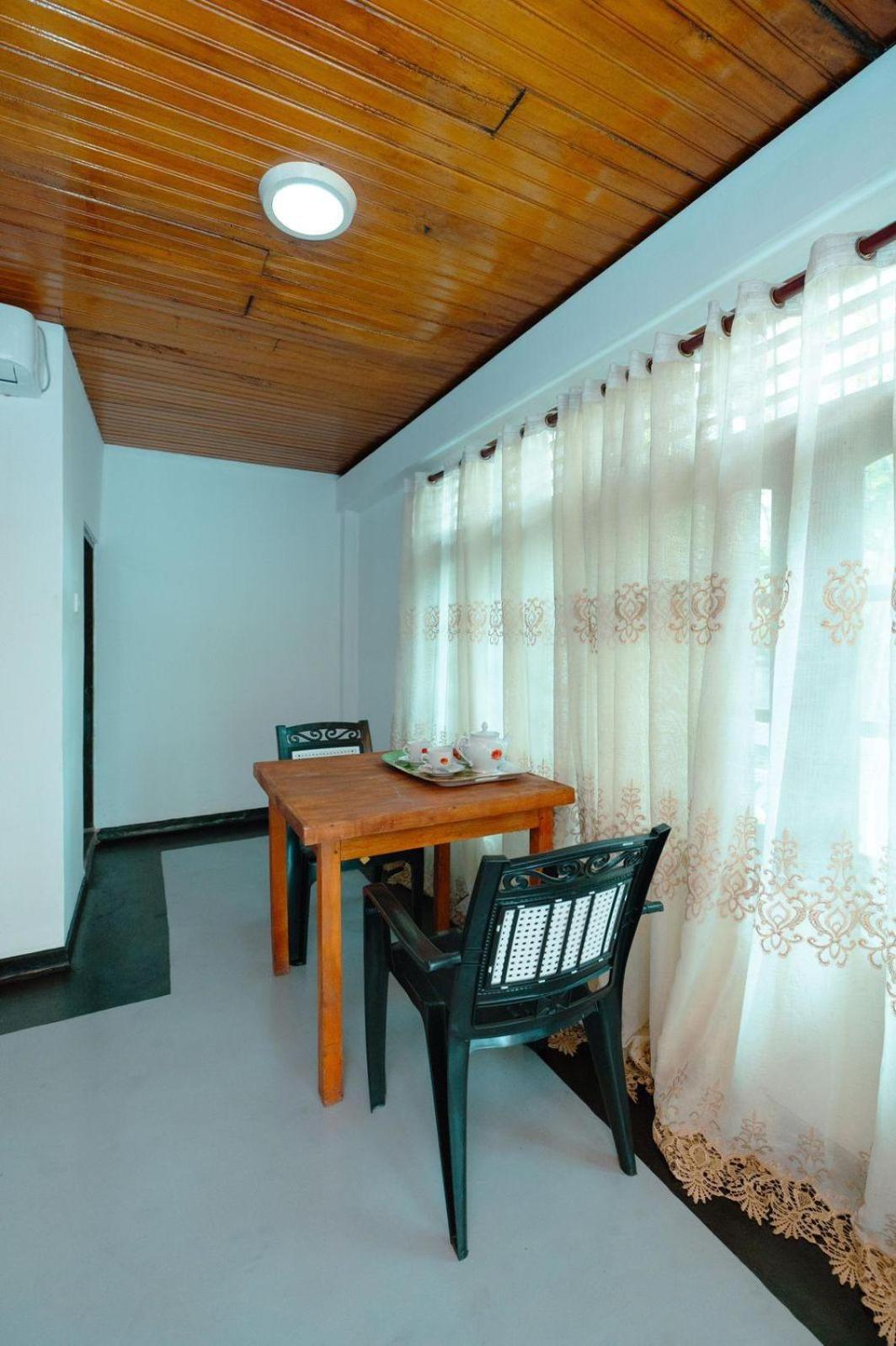 Serendipity Beach Unawatuna Exterior photo